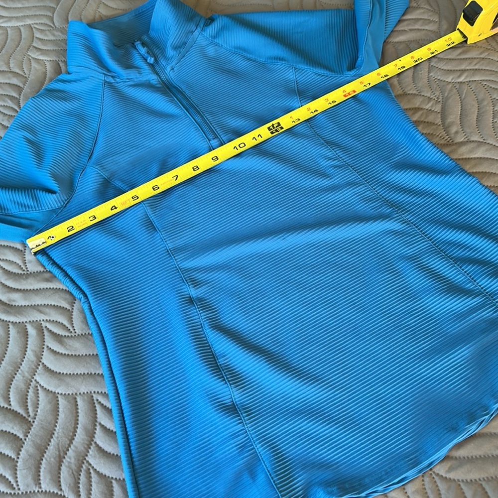 EUC - 💙 Chico's Blue Fitted 1/4 Zip Polo Sweatship - Picture 5 of 9